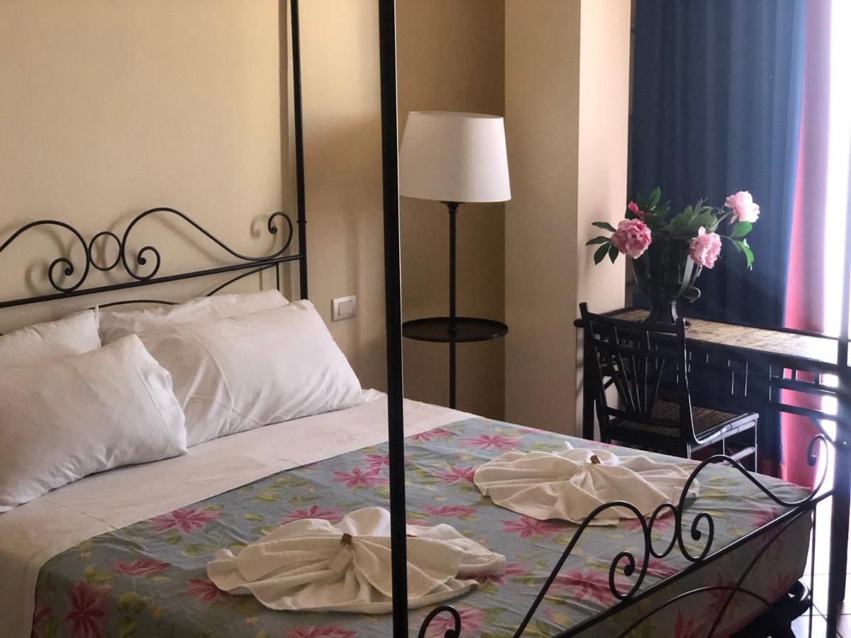 Hotel Marconi San Benedetto del Tronto Exteriör bild