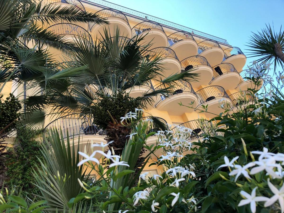 Hotel Marconi San Benedetto del Tronto Exteriör bild