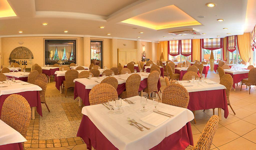 Hotel Marconi San Benedetto del Tronto Exteriör bild