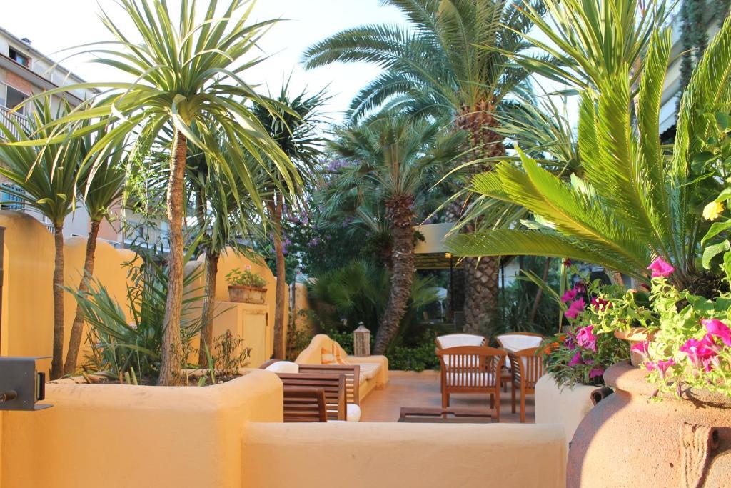 Hotel Marconi San Benedetto del Tronto Exteriör bild