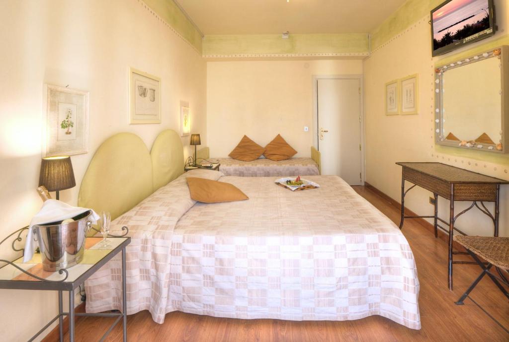 Hotel Marconi San Benedetto del Tronto Rum bild
